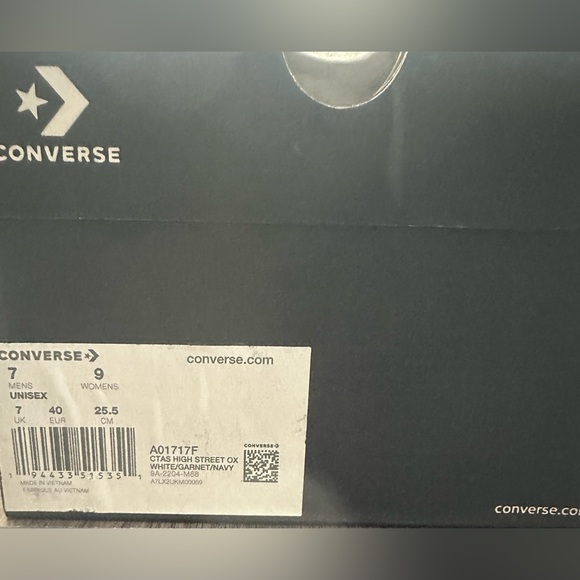 Men's Converse Chuck Taylor All Star High Street Low Casual Sneakers - Picture 9 of 9